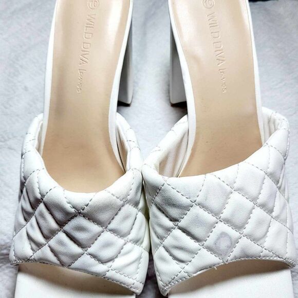 WILD DIVA SANDA Suze 10 new without tag color White - Picture 4 of 6